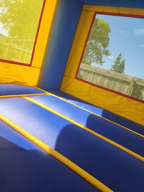 Balloon Bounce House - Image 5